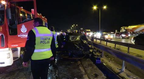 T­u­z­l­a­­d­a­ ­t­r­a­f­i­k­ ­k­a­z­a­s­ı­:­ ­1­ ­ö­l­ü­,­ ­1­ ­y­a­r­a­l­ı­